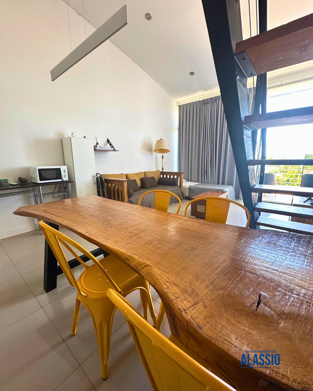 Living comedor, Alassio Entrepiso 304